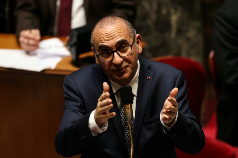 Propos polémiques visant le maire de Saint-Denis: le gouvernement étudie la possibilité de 