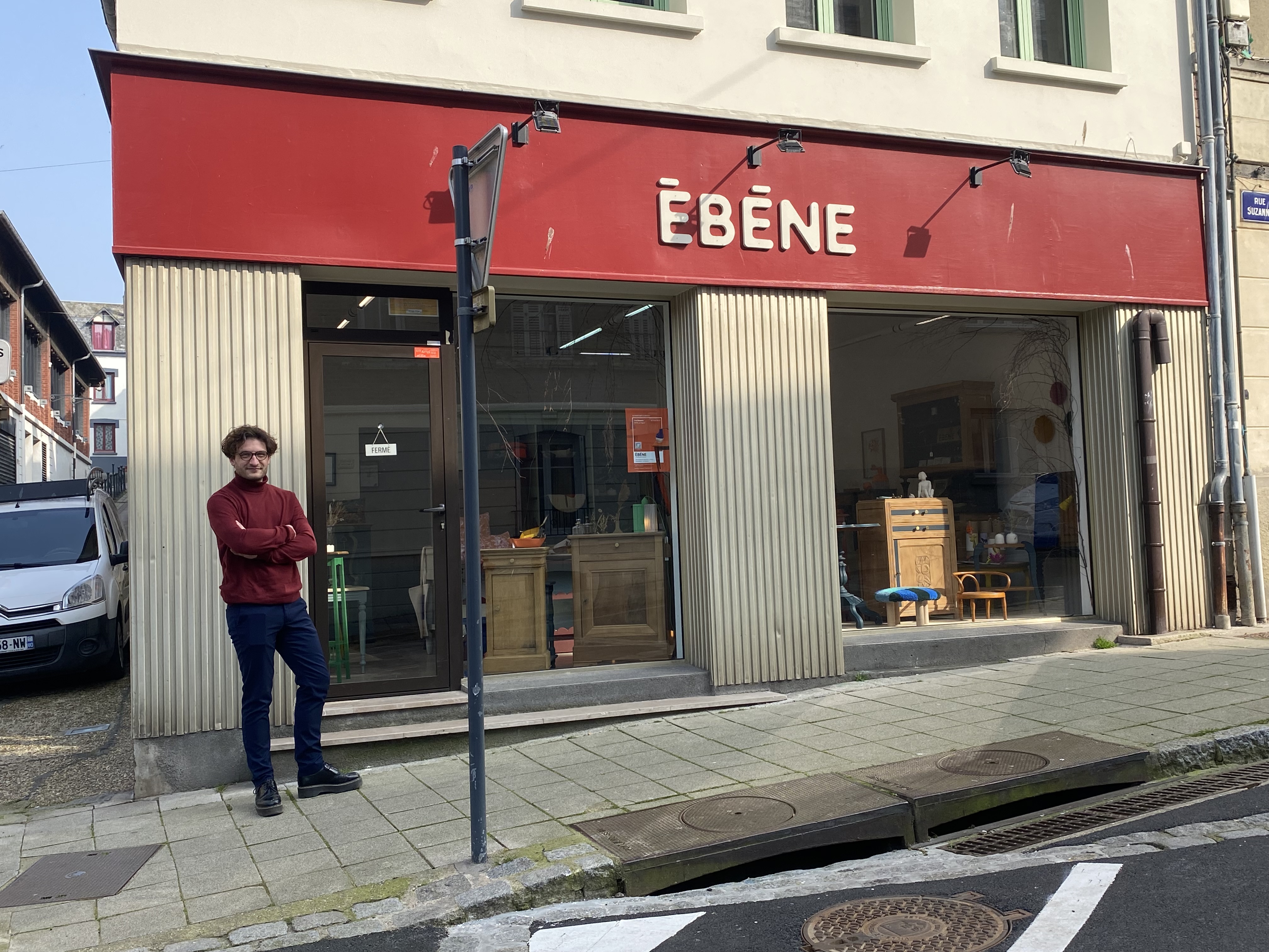 Le Tréport : Ebène donne une second vie au mobilier