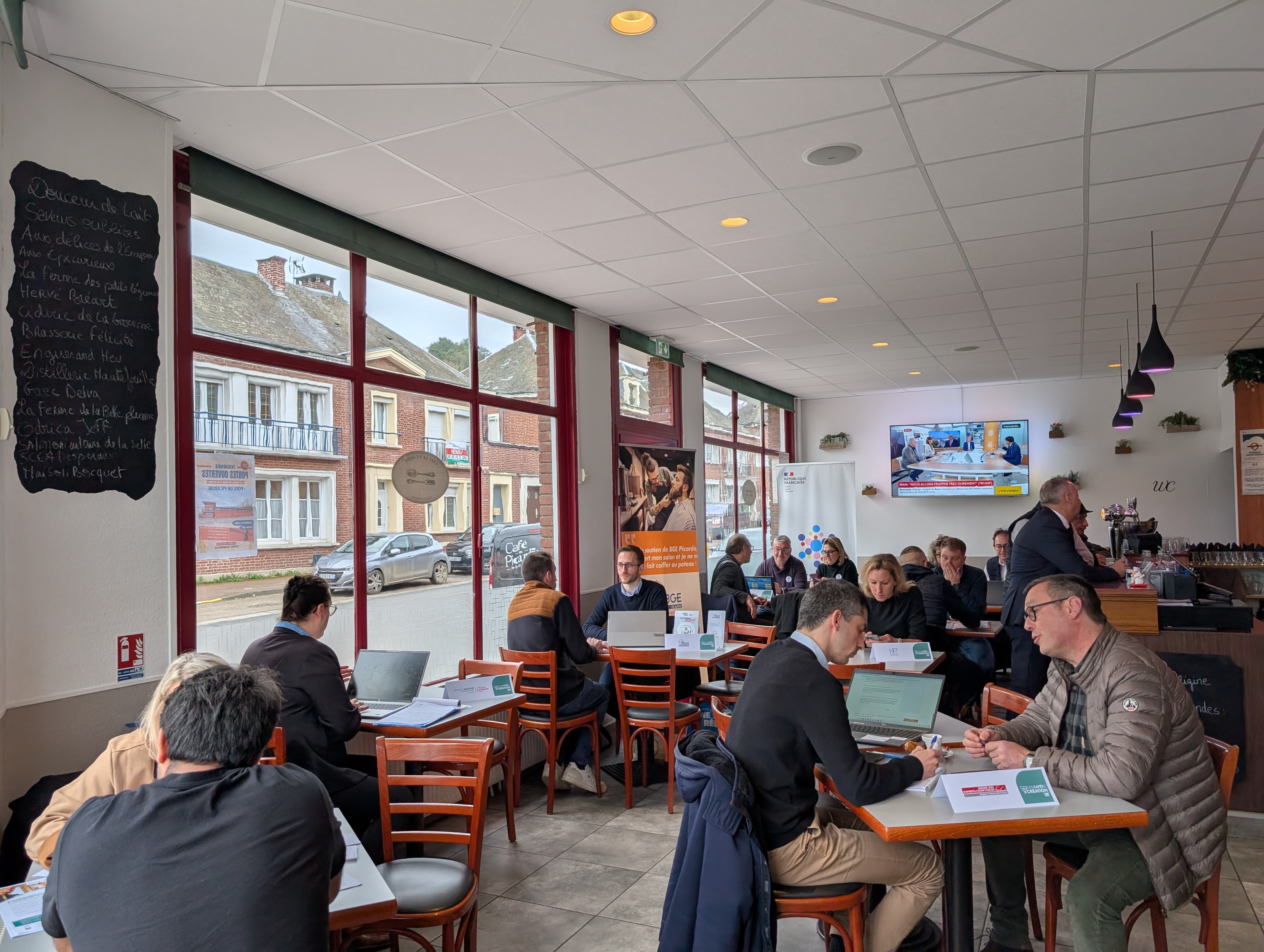 À Poix-de-Picardie, le Crédit Agricole accueille les porteurs de projets autour d'un café