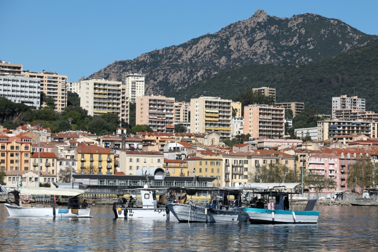 Carburants: les principaux ports corses bloqués par des pêcheurs