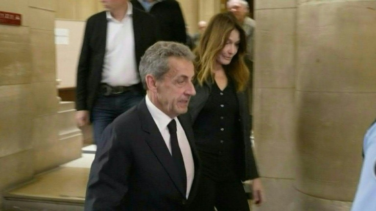 Financement libyen: Guéant et Hortefeux ont commis une 