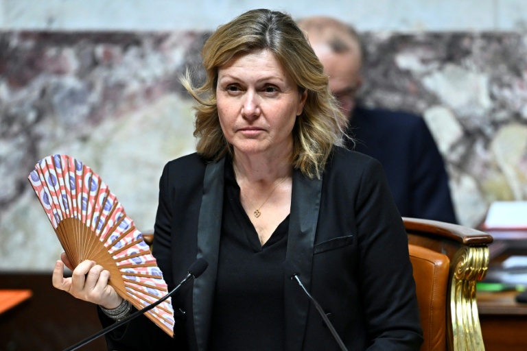 1er-Mai: Braun-Pivet critique le gouvernement 