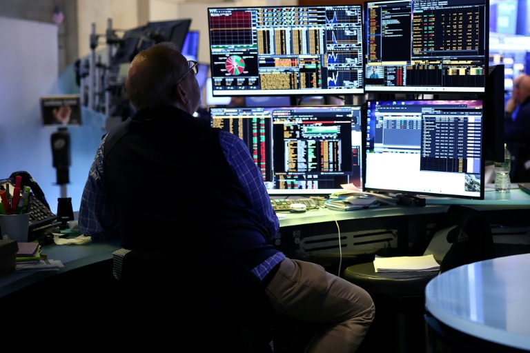 Wall Street ouvre en hausse, veut croire à un apaisement des tensions entre Washington et Téhéran