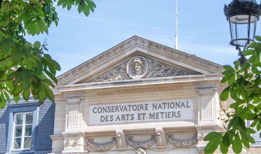 Saône-et-Loire : une formation en IA au service de l’industrie et de la santé