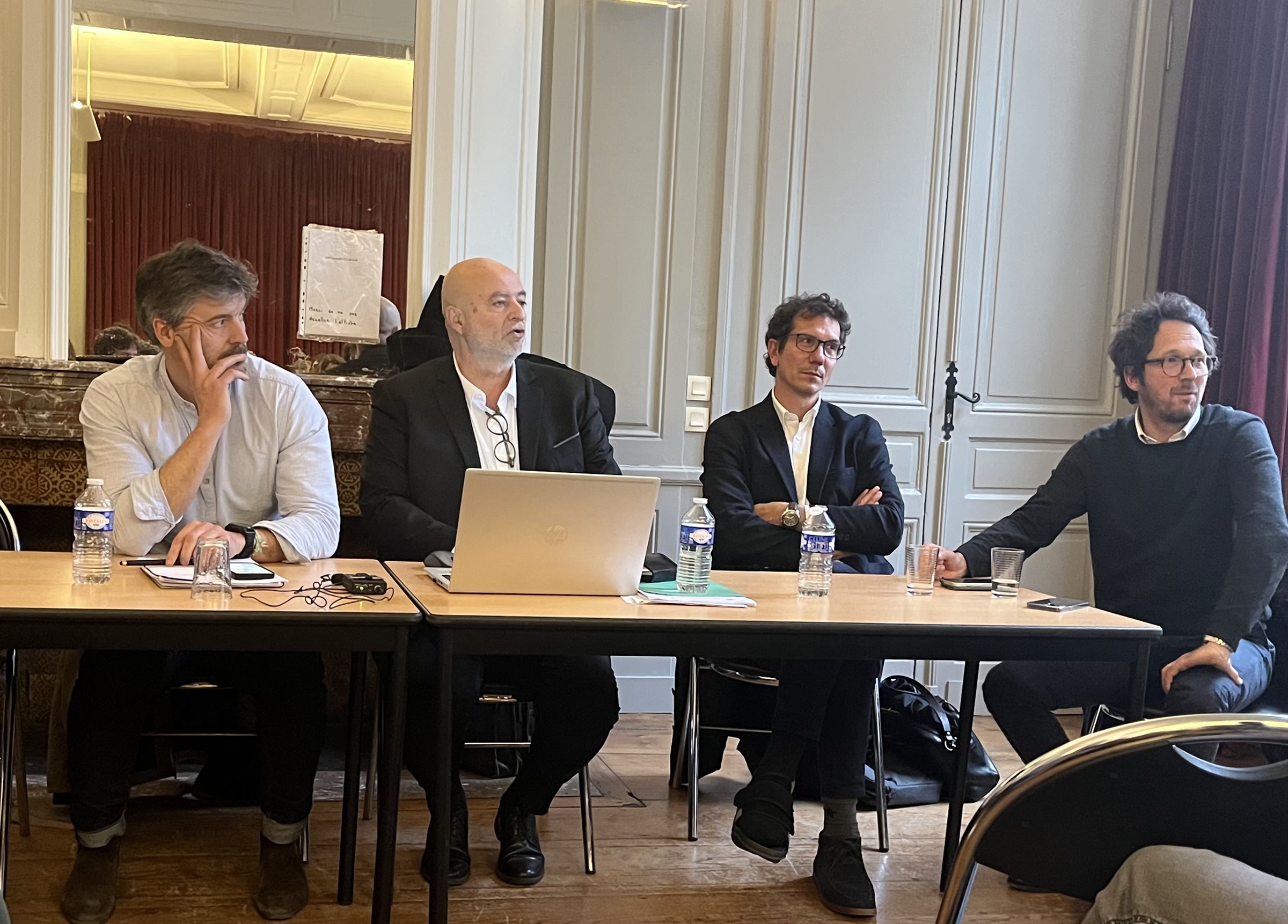 Le barreau de Lille vote la grève totale contre la loi SURE