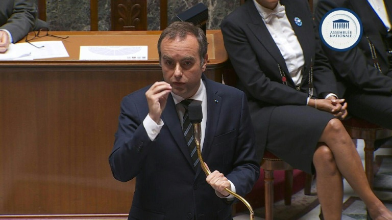 Carburants: le gouvernement va 