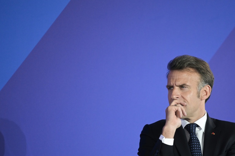 La cote de confiance de Macron de nouveau en baisse, selon un sondage