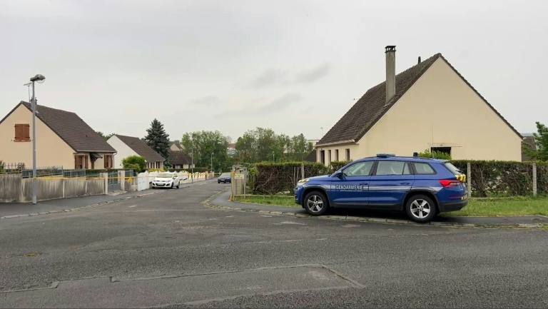 Après le meurtre de Chloé, 14 ans, un bourg de l'Aisne sous le choc
