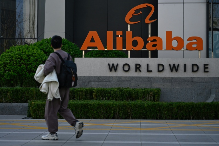 Tech: le bénéfice net annuel d'Alibaba plombé par l'IA