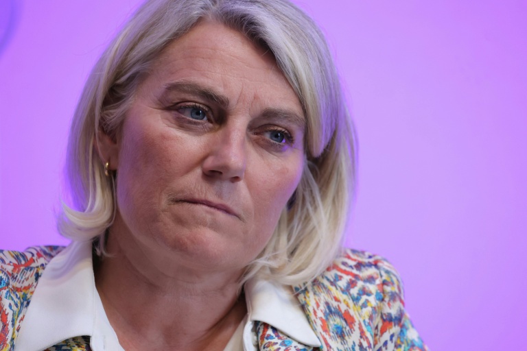 Hantavirus: la ministre Stéphanie Rist mise face à l'urgence sanitaire