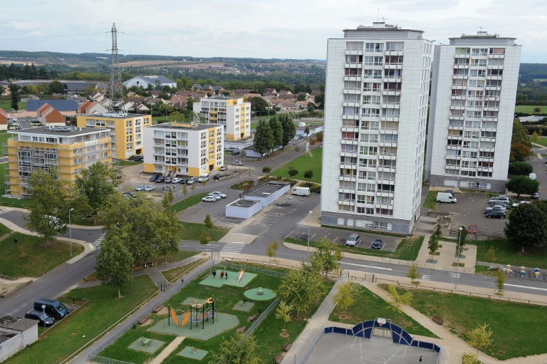 Des immigrés qui tombent dans l'irrégularité et peinent à se loger
