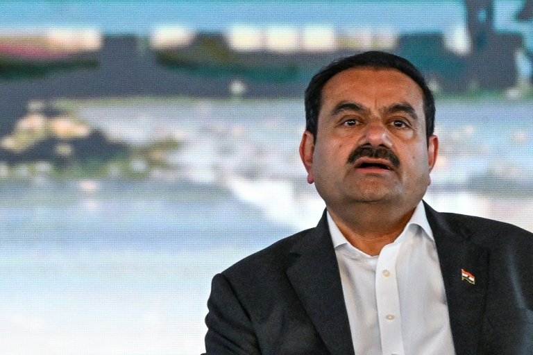 L'indien Adani accepte de payer 275 millions de dollars à Washington pour avoir acheté du pétrole iranien sous sanctions