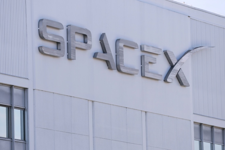 D'où vient SpaceX, qui vise la Lune, Mars et une entrée en Bourse?