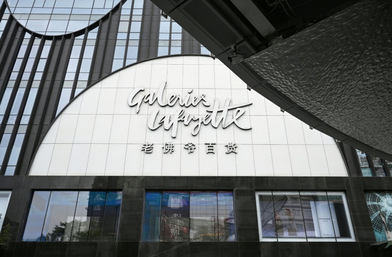 Moins de luxe, plus de clics: les Chinois 