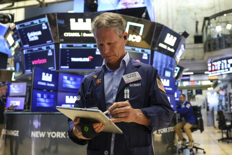 Wall Street en forme, portée par la tech et la géopolitique