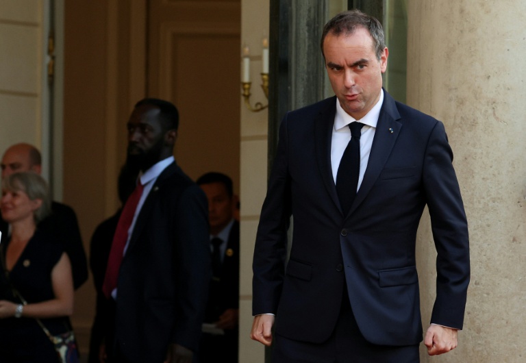 Lecornu veut un 