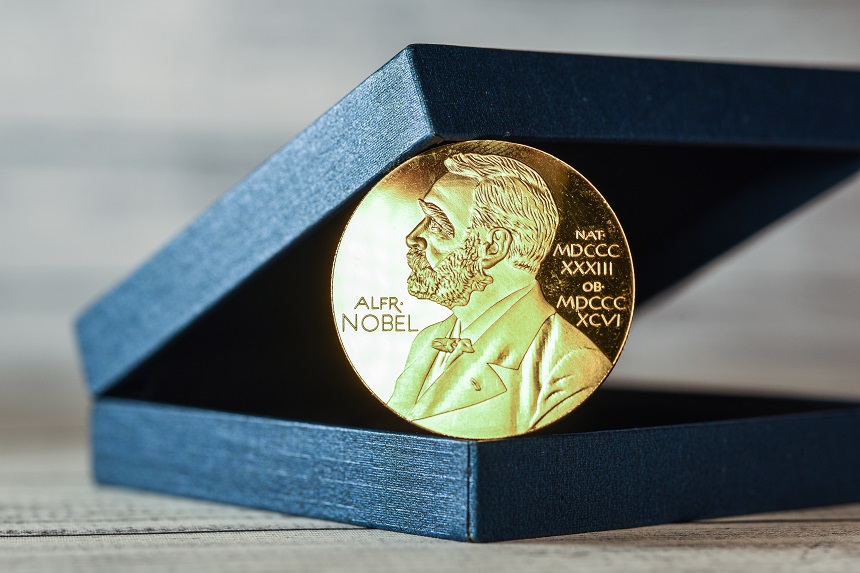IA en Europe : pour le Nobel d’économie 2025,« Il faut être innovant tout en poussant une IA compatible avec nos valeurs »