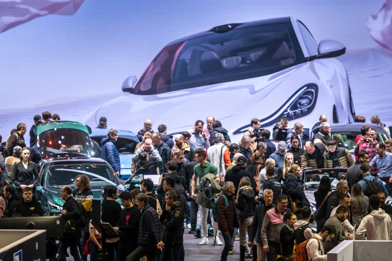 Le chinois SAIC va installer en Espagne sa première usine de voitures électriques en Europe