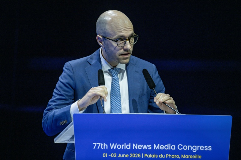 Le patron du New York Times charge les entreprises d'IA au congrès mondial des médias