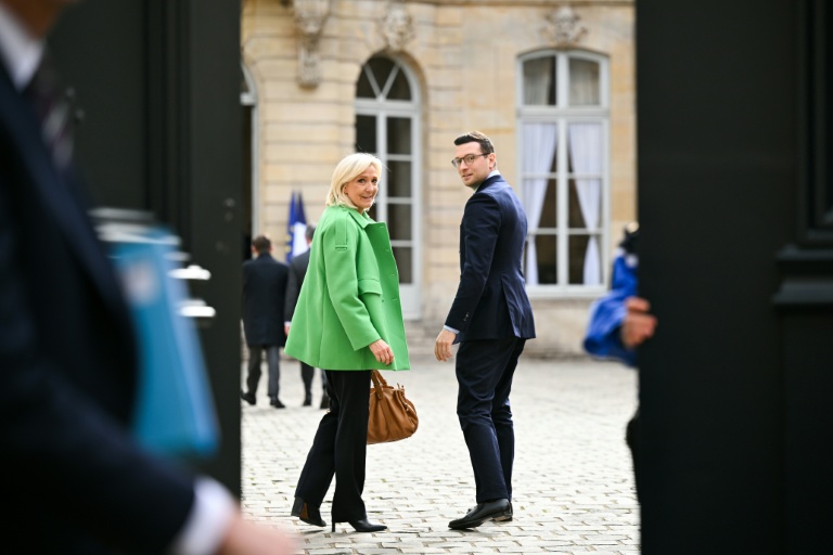 Au RN, regain de tension entre les lignes