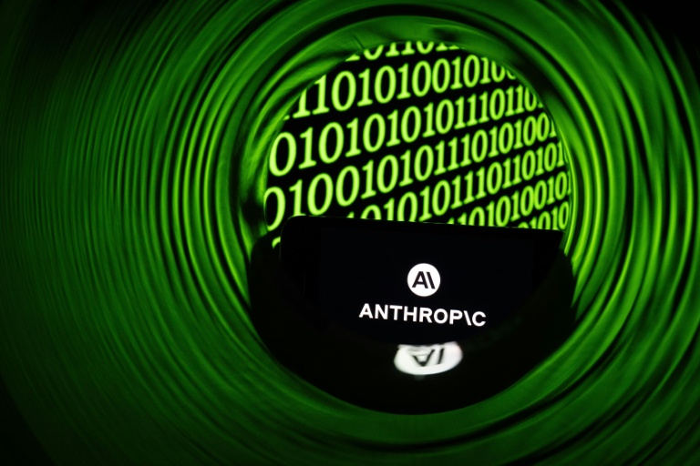 Anthropic suggère une pause concertée du développement de l'IA dans le monde