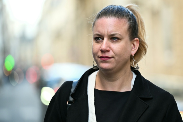 Lyhanna: Panot (LFI) appelle Darmanin à démissionner