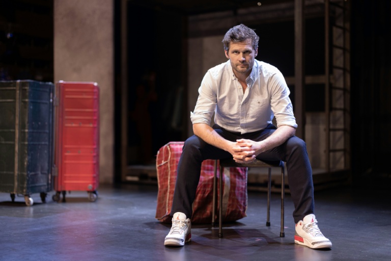 Théâtre: la programmation de "Passeport" de Michalik "annulée" à Castres, municipalité RN
