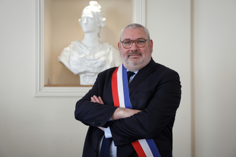 La mairie RN de Carcassonne ne prêtera pas de locaux pour le vote des Algériens