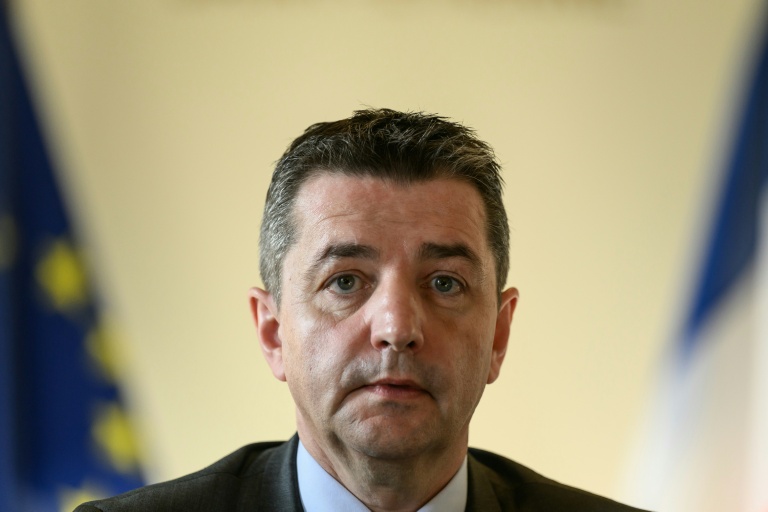 Chantage à la sextape: prison ferme requise en appel contre l'ex-maire de Saint-Etienne