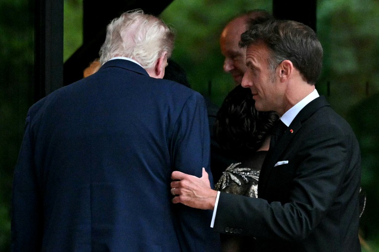 Du G7 à Versailles, la relation en (plaqué) or entre Macron et Trump