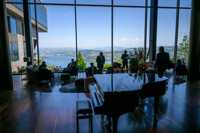 Le Bürgenstock, nid d'aigle prisé de la jet-set et théâtre de négociations Iran/Etats-Unis