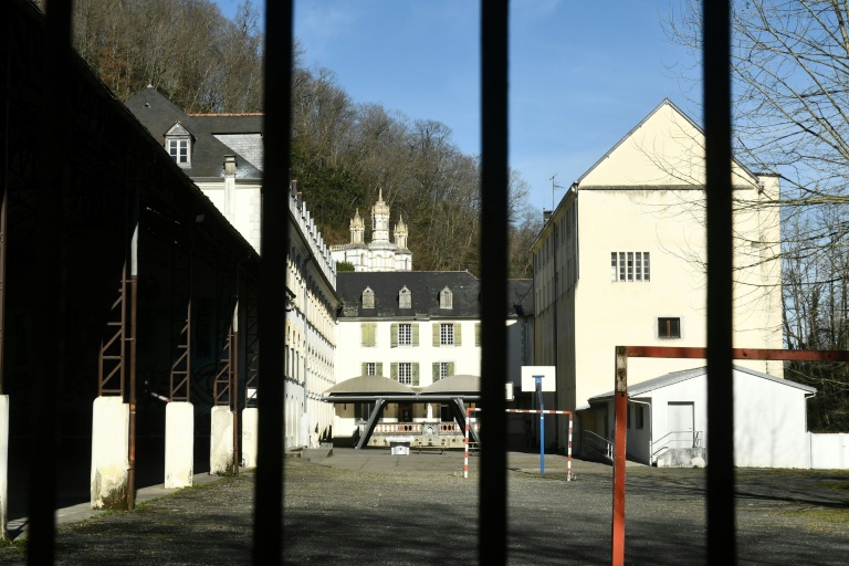 Bétharram: entre 700 et 1.500 élèves potentiellement victimes, selon les projections d'une ONG
