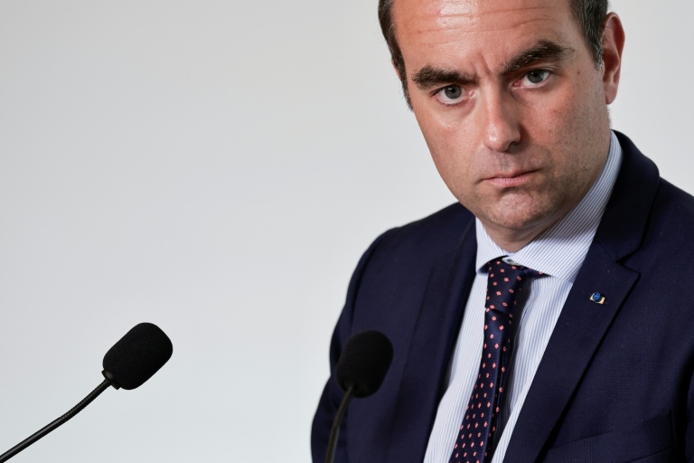 Lyhanna: le rapport d'inspection remis à Lecornu, le gouvernement sous pression
