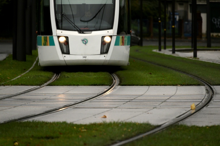 L'Île-de-France prépare l'ouverture à la concurrence de quatre lignes de train et sept de tramway
