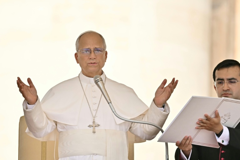 Le pape célébrera une messe géante aux Champs-Elysées lors de sa visite en France
