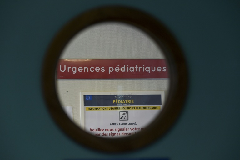 Canicule: retrouvé dans une voiture, un bébé de 18 mois décède aux urgences de Marseille