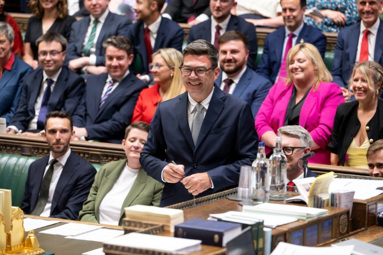 En route pour Downing Street, Andy Burnham va dévoiler sa potion de 