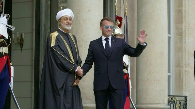 Macron et le sultan d'Oman pour une 