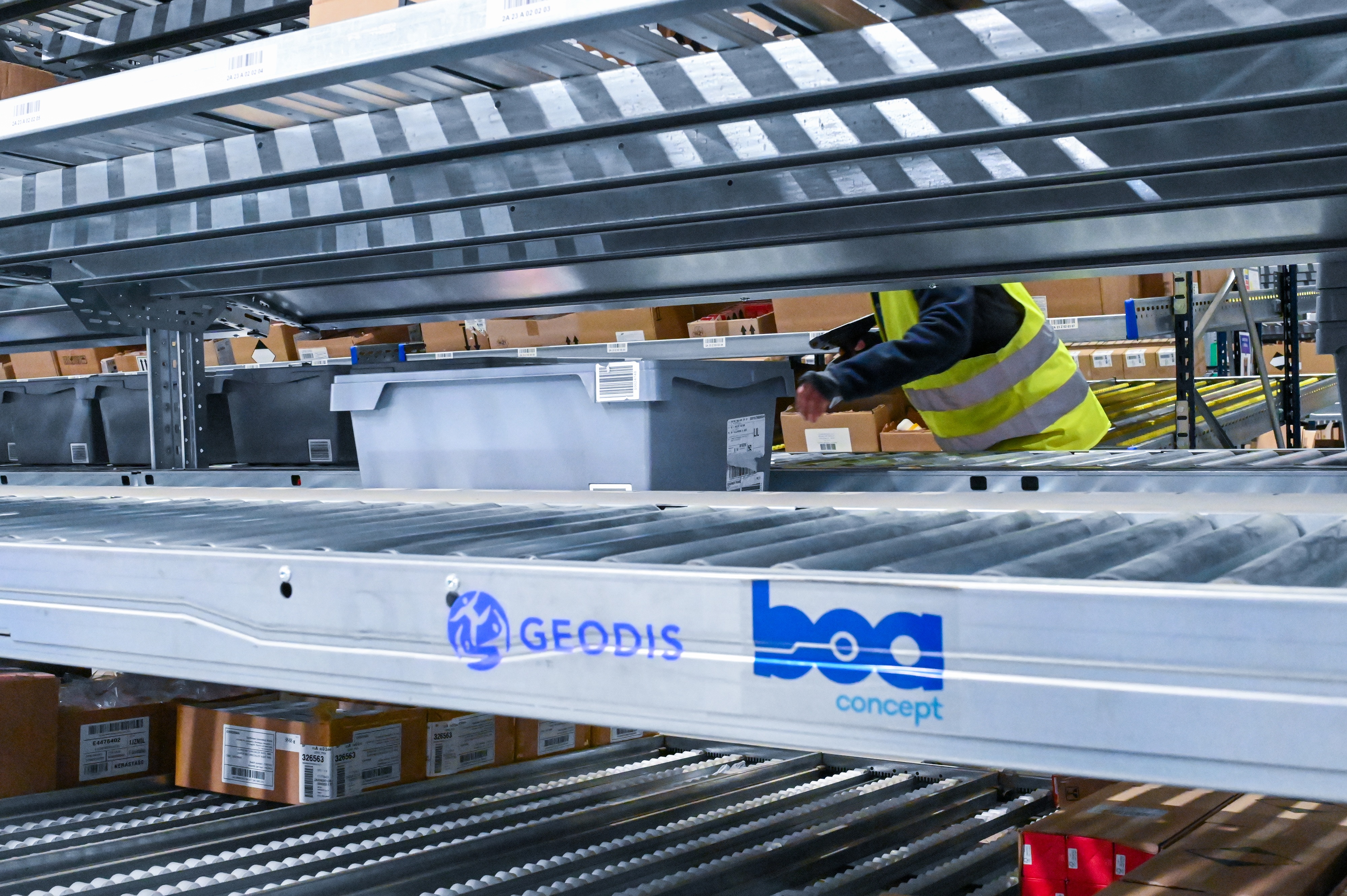 Douvrin : GEODIS modernise son entrepôt avec une nouvelle chaîne à gare