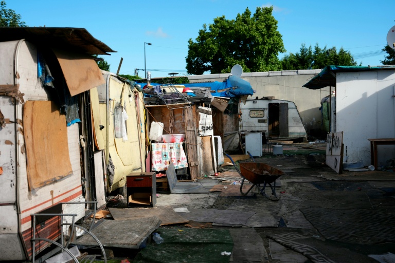 Le bidonville de Stains démantelé après plusieurs mois de préparation