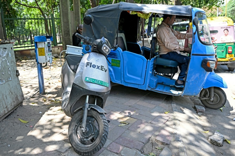 En Inde, haro sur deux applications accusées de paralyser les tricycles électriques