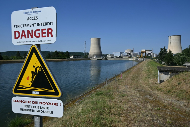 La centrale nucléaire de Golfech reconnectée au réseau après un arrêt pendant la canicule