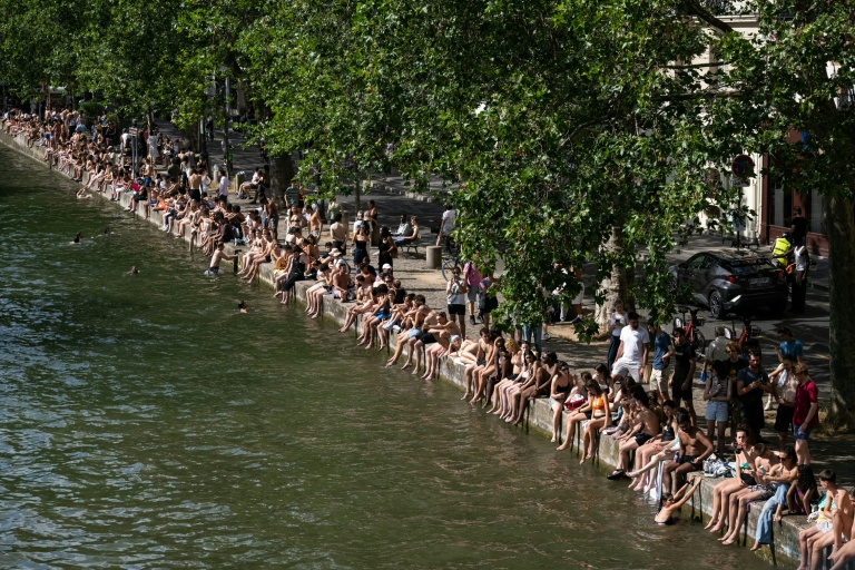 Le corps d'un homme découvert dans le canal Saint-Martin à Paris