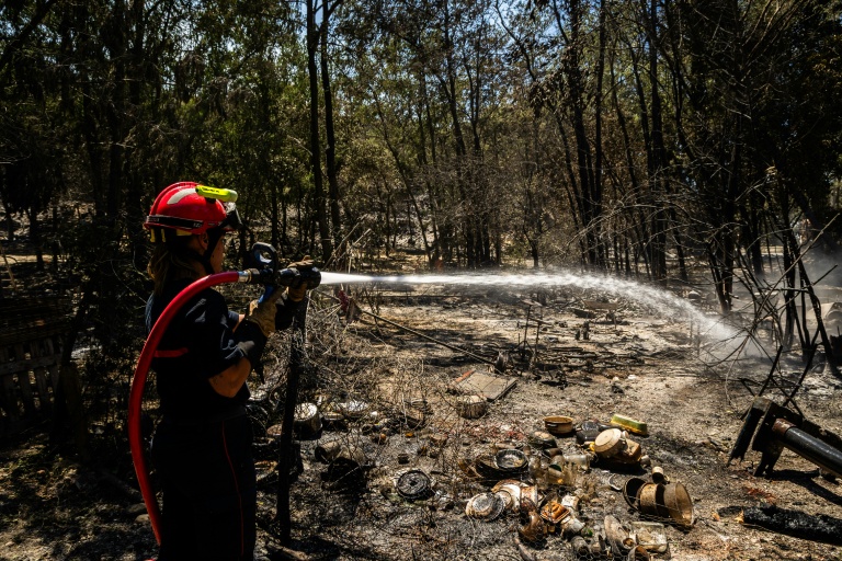 Canicule: 61 départements en vigilance orange mardi