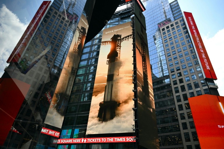 En intégrant l'indice boursier Nasdaq 100, SpaceX s'invite au portefeuille de millions d'Américains