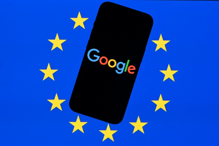 L'UE exige que Google partage ses données de recherche et ouvre Android aux IA rivales