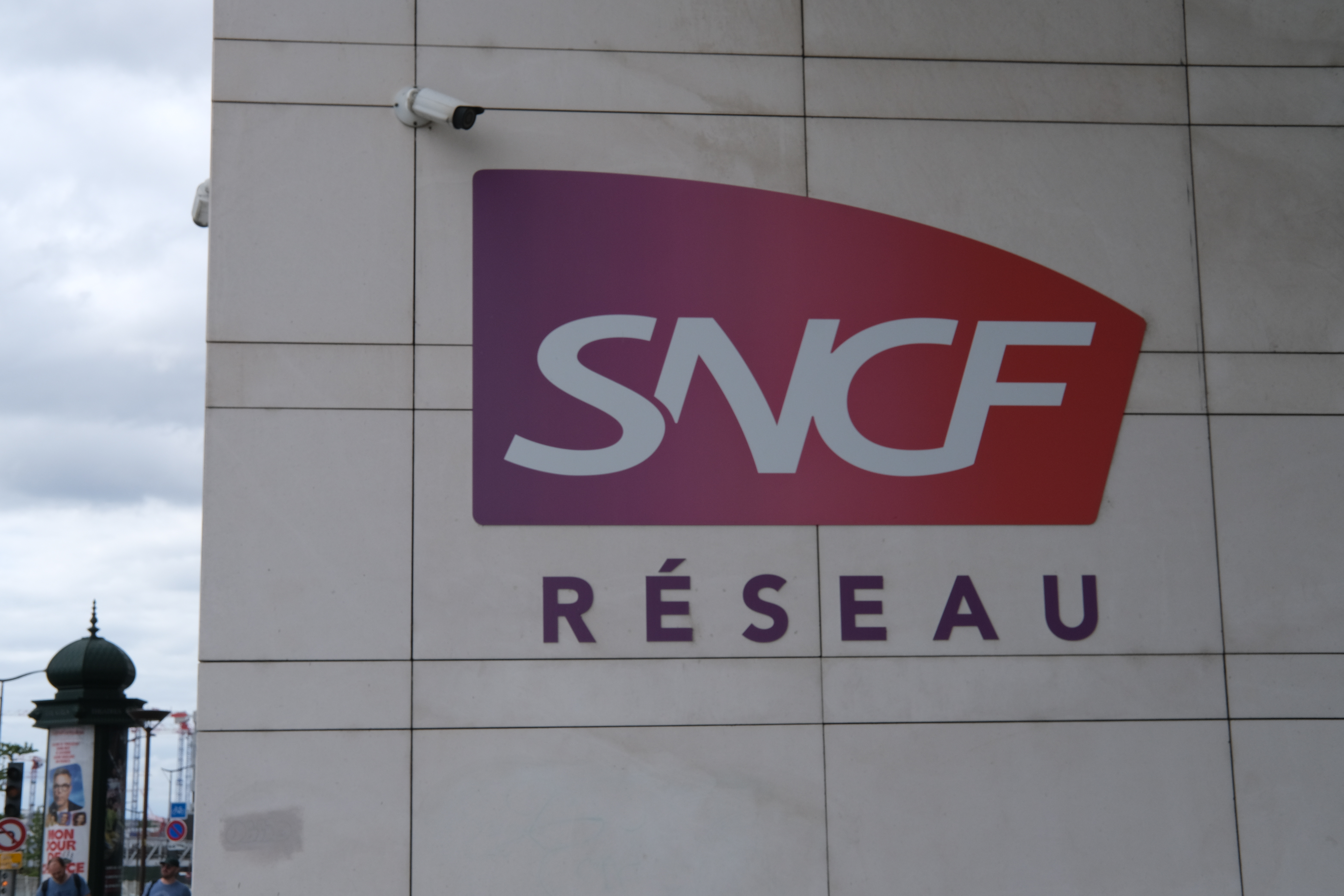Ligne Dijon–Paris : SNCF Réseau investit 4,9 M€ dans le renouvellement d'aiguillages