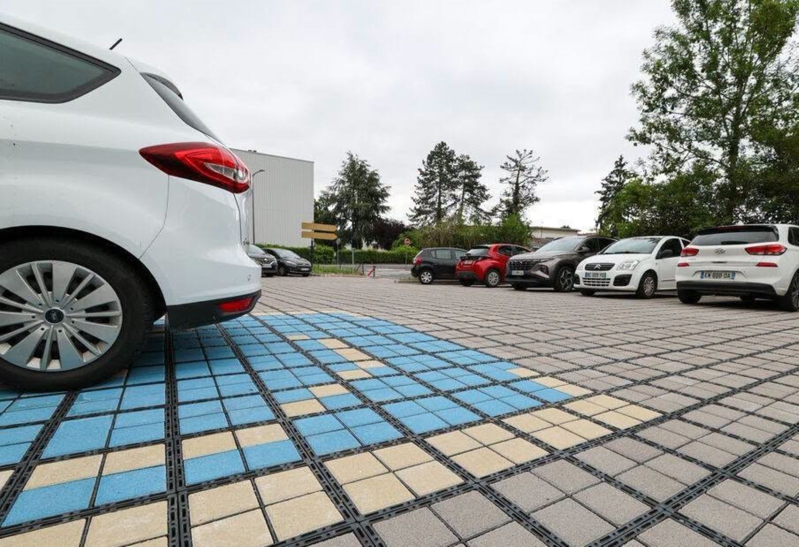 Le collège Victor Prouvé de Laxou se dote d’un parking perméable