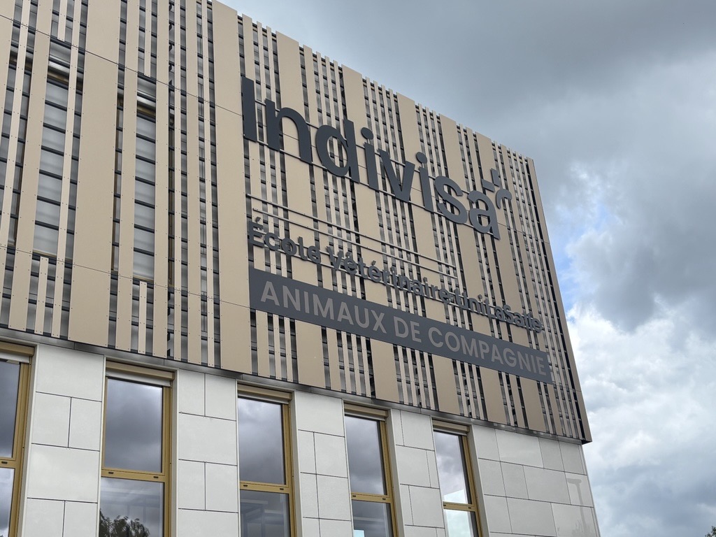 IVC Evidensia devient partenaire de la formation vétérinaire d'UniLaSalle Rouen