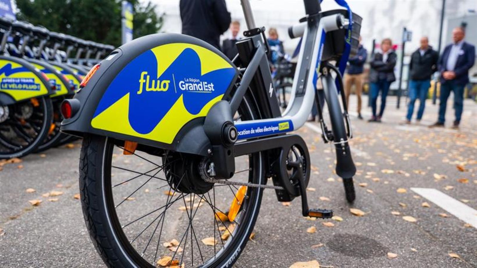Vélo Fluo de Fifteen arrive en gare de Nancy